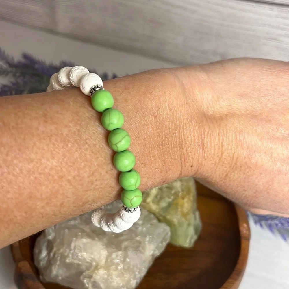 NEW Chakra Green King Stones Essential Oil Diffuser Bracelet White